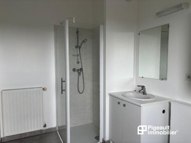 Location Appartement T 2 Rennes Rue de Nantes