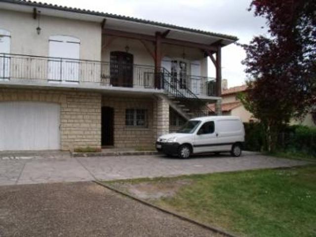 location appartement taillan medoc 2 pièces 44 m2 gironde 33320 720 € / mois