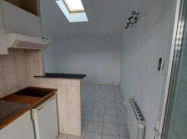 location appartement talence 1 pièce 15 m2 gironde 33400 455 € / mois