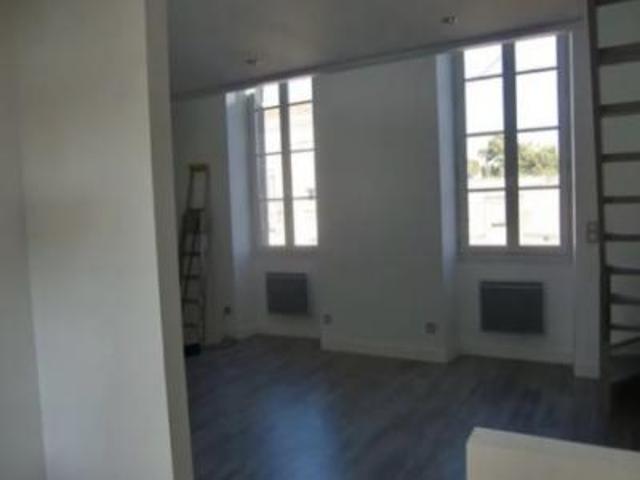 location appartement talence 2 pièces 45 m2 gironde 33400 840 € / mois