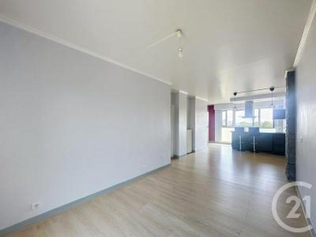 location appartement thiais 3 pièces 65 m2 val de marne 94320 1210 € / mois