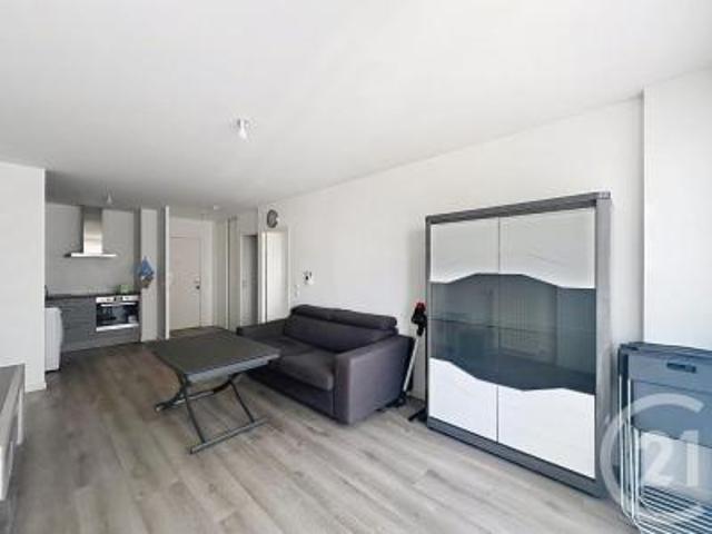 location appartement thiais 2 pièces 43 m2 val de marne 94320 960 € / mois