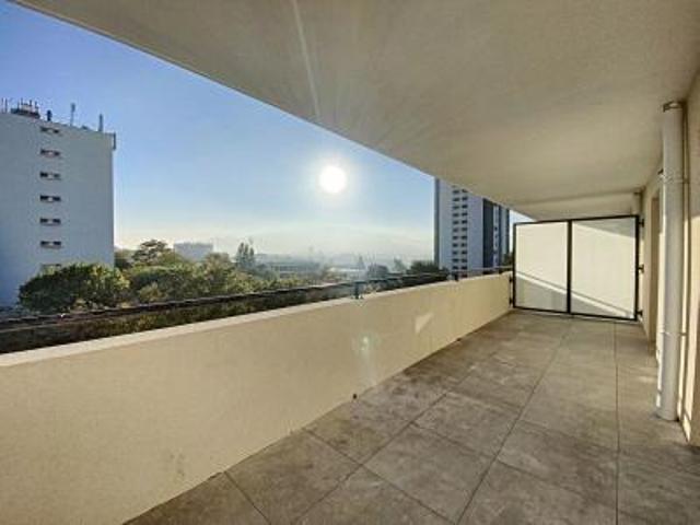 location appartement timone 2 pièces 43 m2 bouches du rhone 13010 840 €