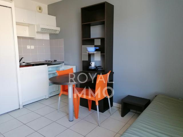 Location appartement Toulon 1 pièce 18.92m² 460€ | Royal Immo