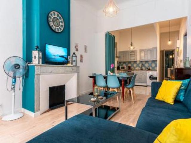 location appartement toulon 4 pièces 69 m2 var 83000 1120 € / mois