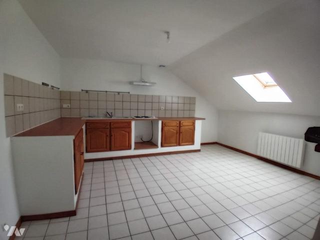 LOCATION APPARTEMENT TOURNY