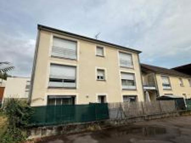 location appartement troyes 2 pièces 54 m2 aube 10000 522 € / mois