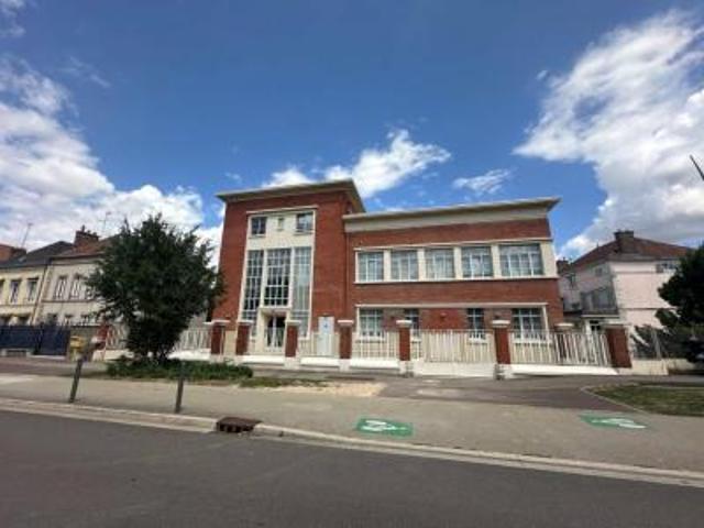 location appartement troyes 2 pièces 54 m2 aube 10000 764 € / mois
