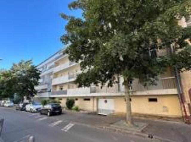 location appartement troyes 4 pièces 120 m2 aube 10000 866 € / mois