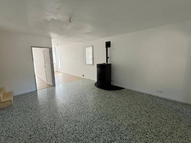 Location appartement type 3 SAOU