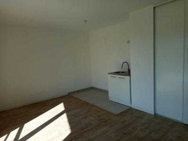 location appartement valenciennes 2 pièces 39 m2 nord 59300 529 € / mois