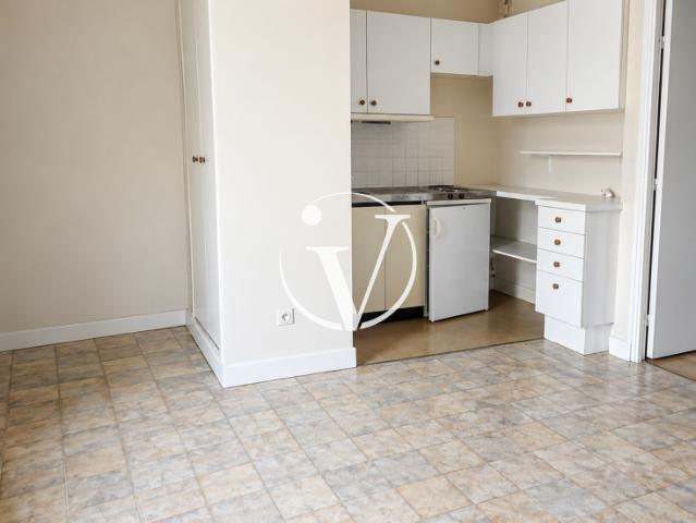Location appartement Vendôme 1 pièce 26.85m² 432€ | Indicateur Vendomois Immobilier