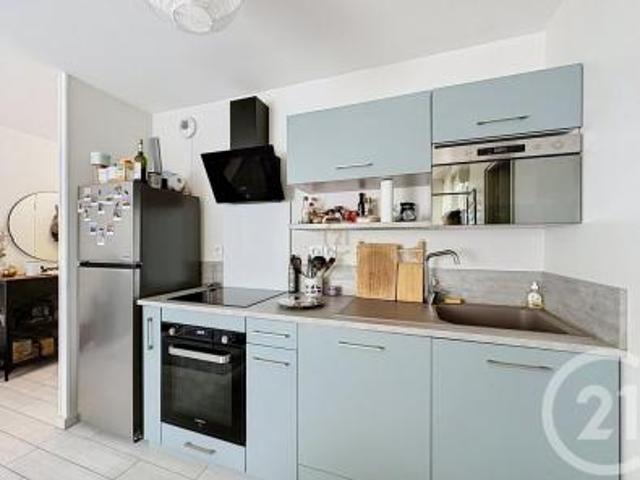 location appartement venissieux 2 pièces 42 m2 rhone 69200 950 € / mois