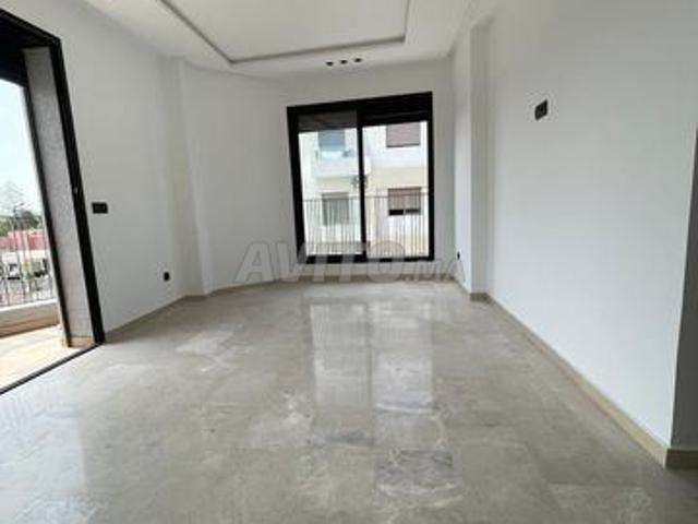 Location appartement vide Quartier des hôpitaux