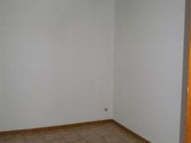 location appartement vigan 3 pièces 50 m2 gard 30120 426 € / mois