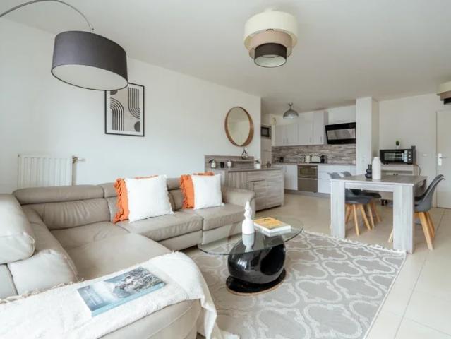 Location Appartement Villa des Paroseaux, Châtillon