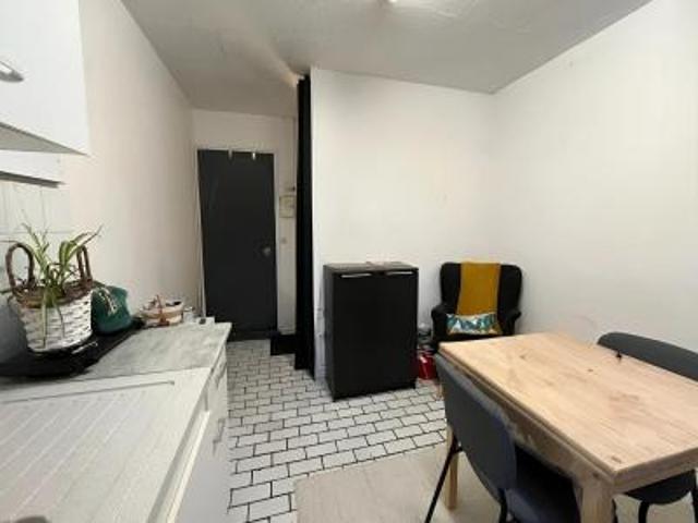 location appartement villeneuve d'ascq 1 pièce 20 m2 nord 59491 525 € / mois