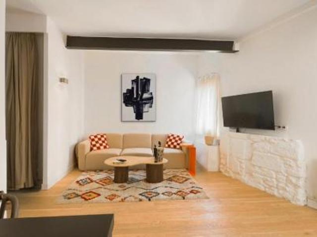 location appartement villeneuve les avignon 2 pièces 50 m2 gard 30400 850 € / mois