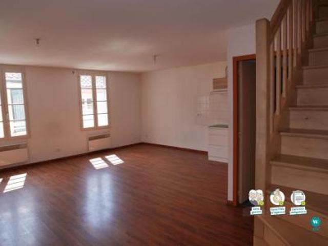 location appartement villefranche de rouergue 4 pièces 70 m2 aveyron 12200 520 € / mois