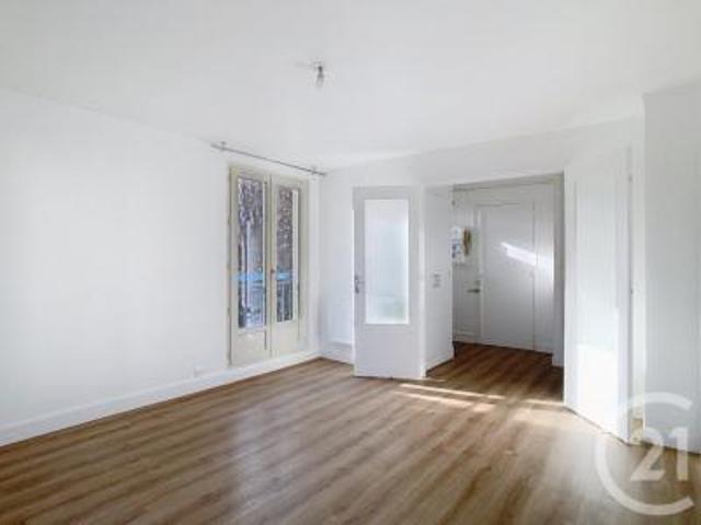 location appartement villejuif 2 pièces 50 m2 val de marne 94800 1035 € / mois