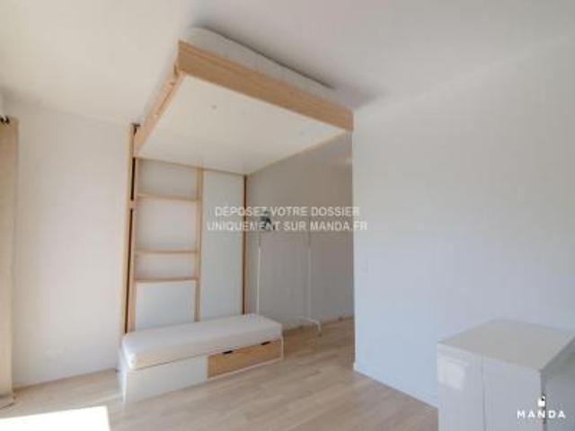 location appartement viroflay 1 pièce 25 m2 yvelines 78220 920 € / mois