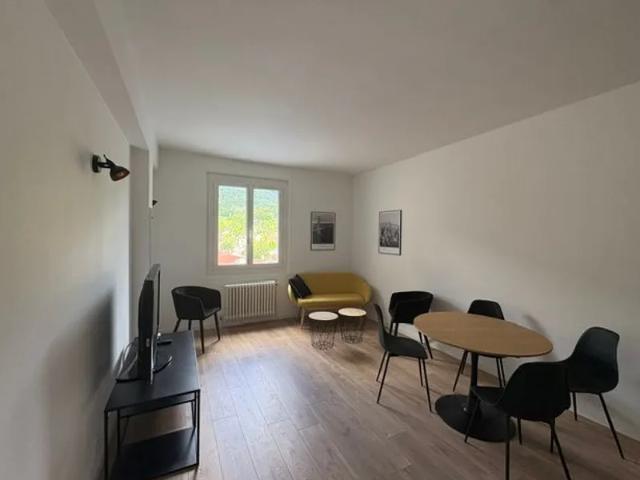 Location Appartement Voie Verte de l'ancienne voie ferrée, Gex