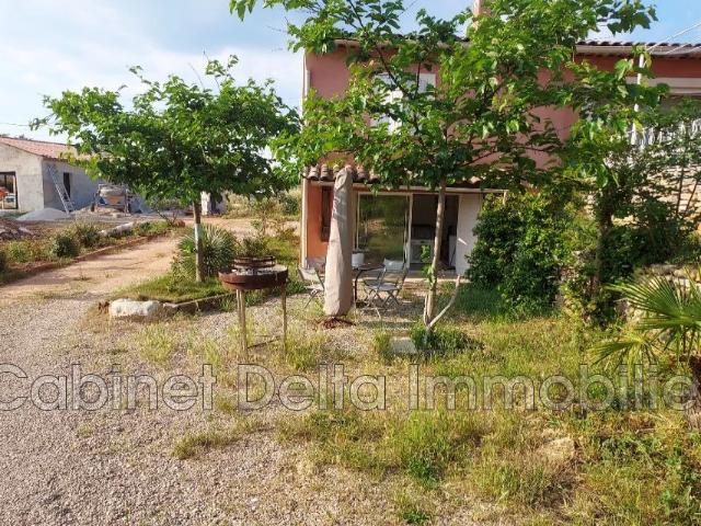 Location appartement à Méounes lès Montrieux