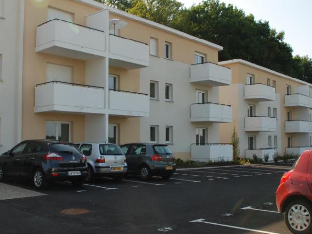 Location appartement à MOURENX 64150