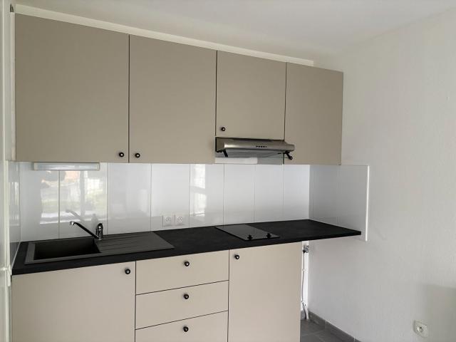 Location Appartement à AMBARES ET LAGRAVE 33440