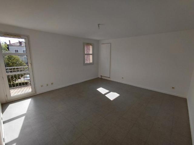 Location Appartement à BEAUREPAIRE