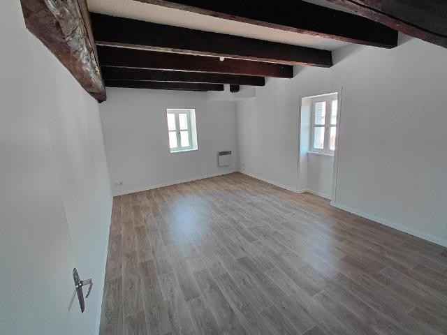 Location Appartement à BEAUREPAIRE