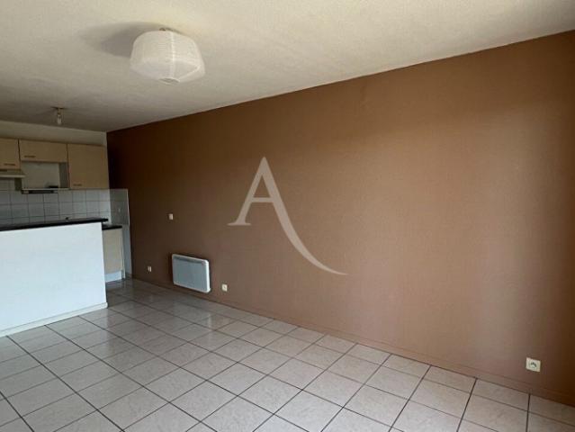Location appartement à BILLERE 64140