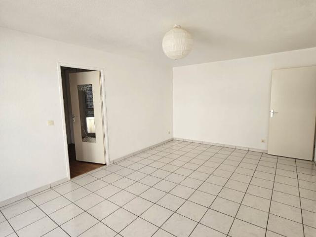 Location Appartement à BORDEAUX 33800