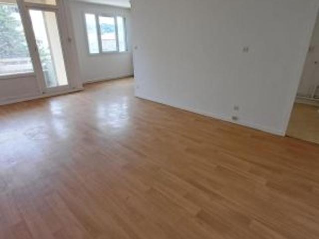 Location Appartement à BOURGOIN JALLIEU