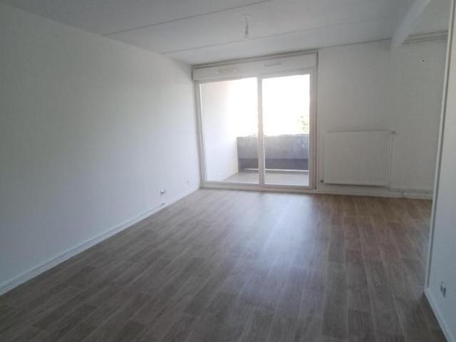 Location Appartement à BOURGOIN JALLIEU