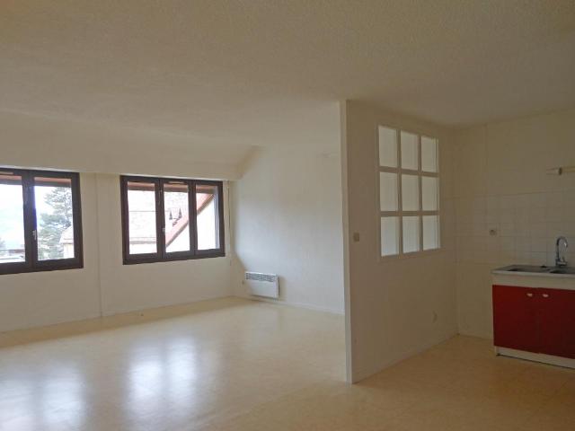 Location Appartement à CORPS