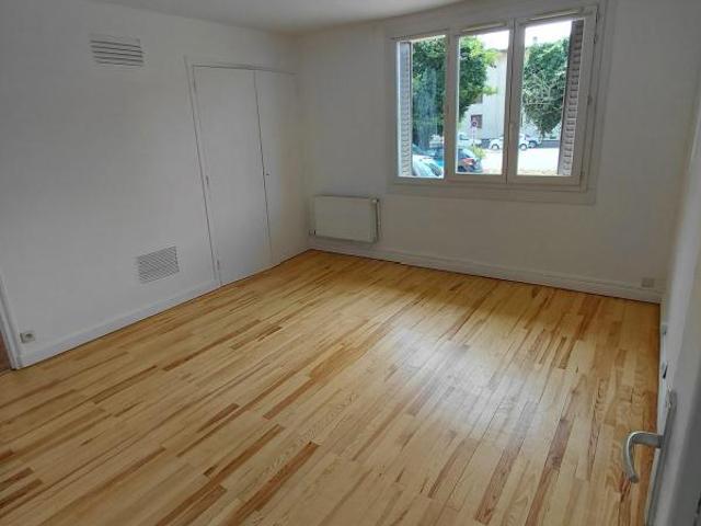 Location Appartement à DOMENE