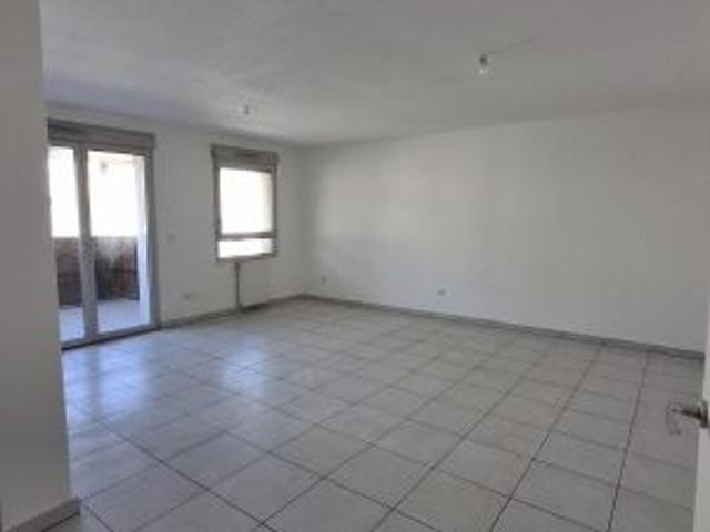 Location Appartement à FONTAINE
