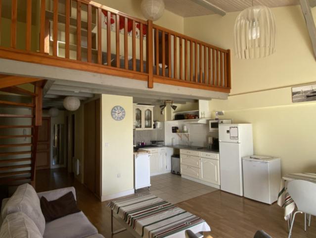 Location appartement à JAXU 64220