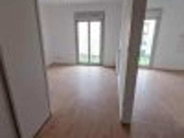 Location Appartement à LE PEAGE DE ROUSSILLON