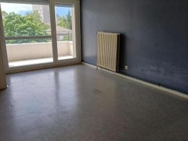Location Appartement à LE PONT DE CLAIX