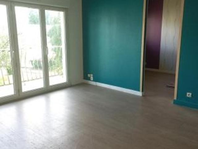 Location Appartement à LES ABRETS EN DAUPHINE