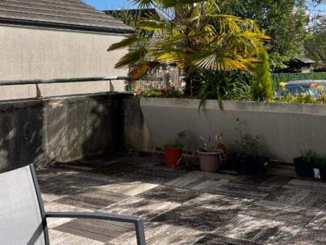 Location appartement à LONS 64140
