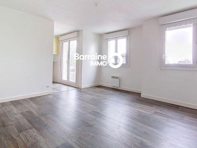Location appartement à Lorient, 2 pièces 48.14m²