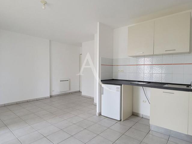 Location appartement à PAU 64000