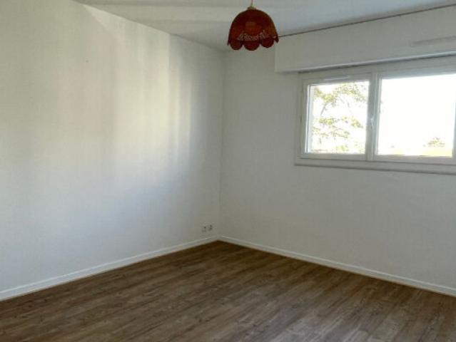 Location appartement à PAU 64000