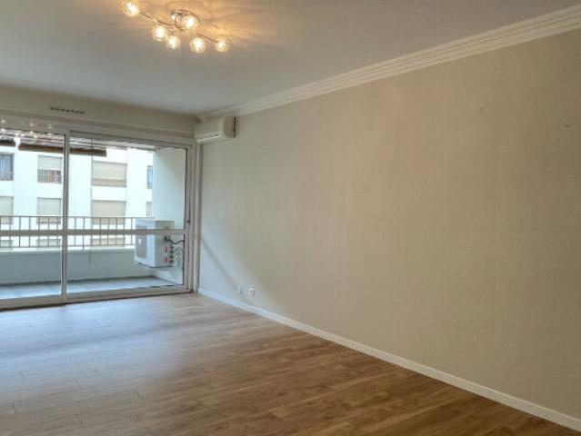 Location appartement à PAU 64000