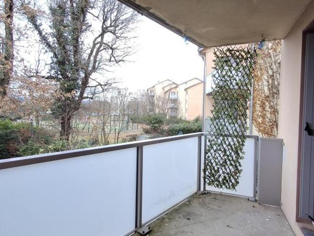 Location Appartement à ROUSSILLON