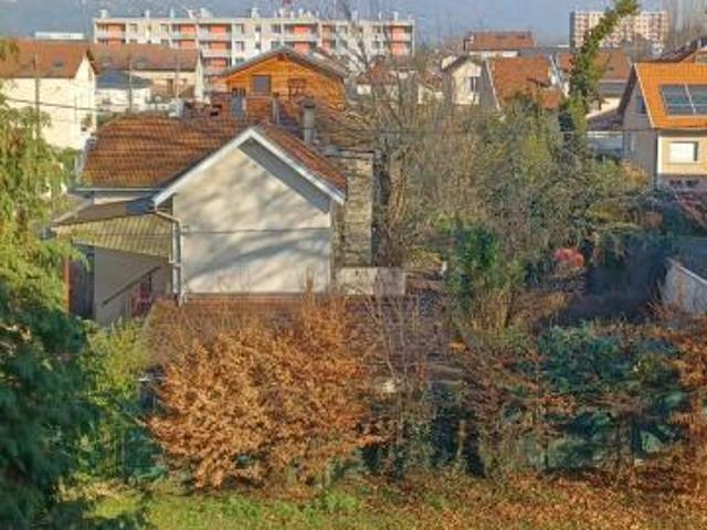 Location Appartement à ST MARTIN D HERES