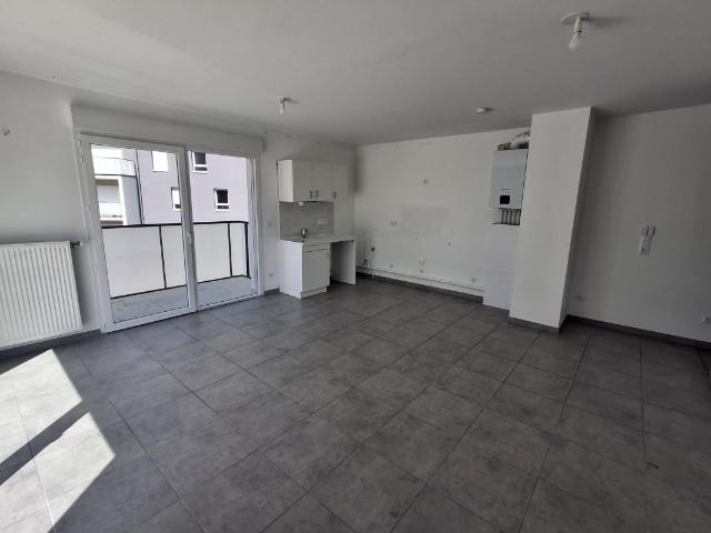 Location Appartement à ST MARTIN LE VINOUX